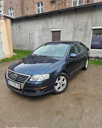 pomorskie Volkswagen Passat cena 11500 przebieg: 265525, rok produkcji 2008 z Słupsk